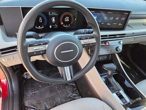 Used 2025 Hyundai Tucson SEL image 10