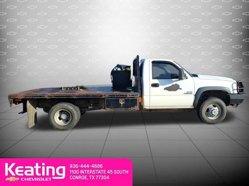 Used 2007 Chevrolet Silverado 3500 W/T w/ Heavy-Duty Power Package image 4