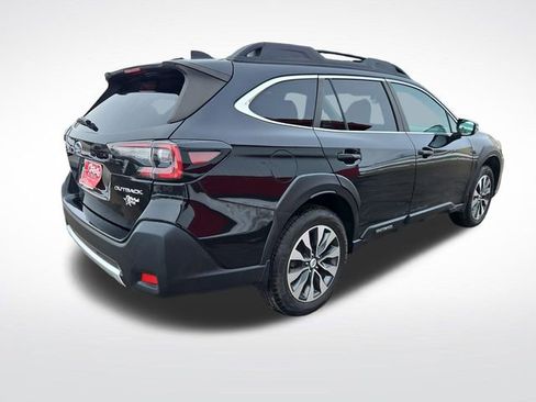 Used 2023 Subaru Outback Limited AWD/4WD image 8