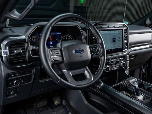 Used 2022 Ford F150 XLT w/ Equipment Group 302A High image 17