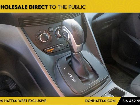 Used 2016 Ford Escape S image 10