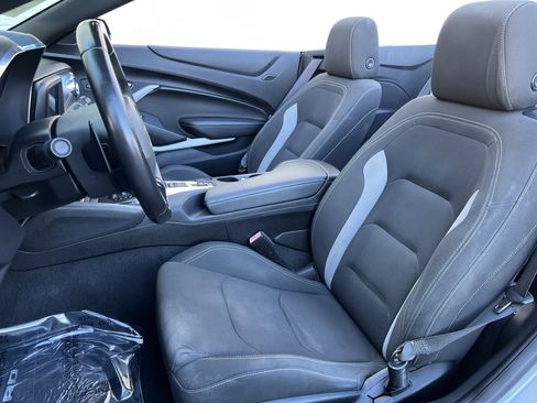 Used 2020 Chevrolet Camaro LT image 12