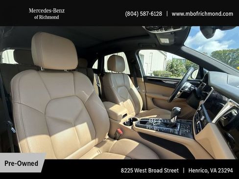 Used 2021 Porsche Macan AWD/4WD image 15