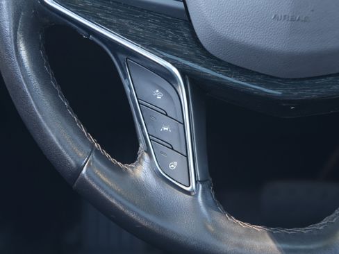 Used 2022 Cadillac XT5 Premium Luxury w/ LPO, Floor Liner Package image 20