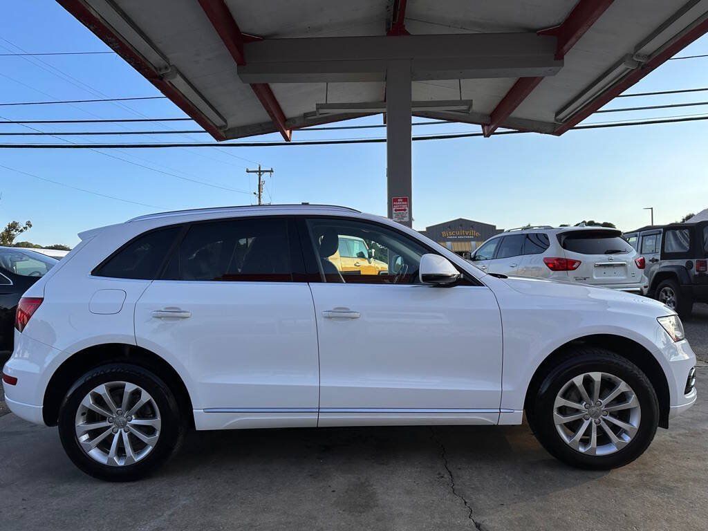 Used 2015 Audi Q5 2.0T Premium AWD/4WD image 4