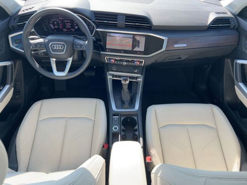 Certified 2025 Audi Q3 2.0T Premium Plus w/ Premium Plus Package image 16