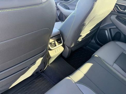 Used 2025 Subaru Outback Onyx Edition w/ Popular Package #2 image 24