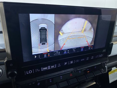 Certified 2024 GMC Hummer EV 3X w/ Omega Edition image 6