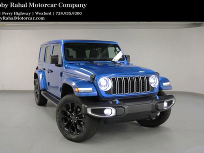 Used 2024 Jeep Wrangler Unlimited Sahara w/ Technology Group