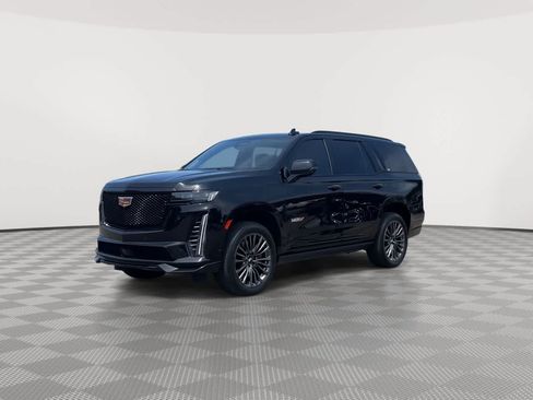 Used 2023 Cadillac Escalade V AWD/4WD image 4
