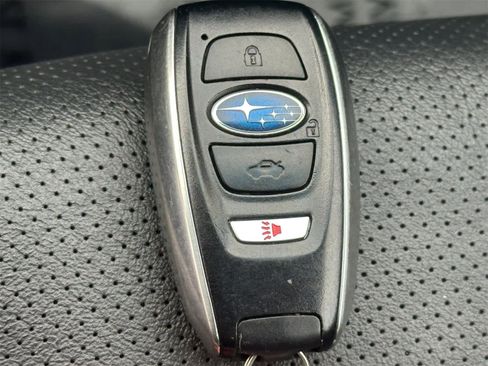 Used 2018 Subaru Outback 3.6R Limited image 29