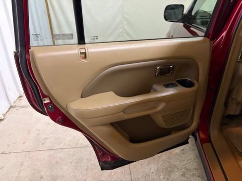 Used 2006 Honda Pilot EX-L image 19