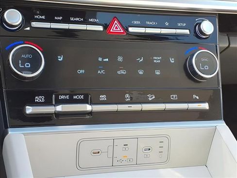 New 2026 Hyundai Santa Fe SEL image 17