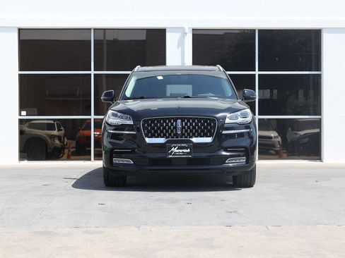 Used 2020 Lincoln Aviator Grand Touring w/ Equipment Group 302A AWD/4WD image 6