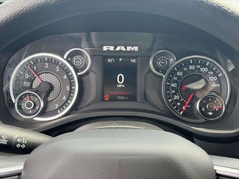 Certified 2025 RAM 1500 Tradesman w/ Night Edition AWD/4WD image 3