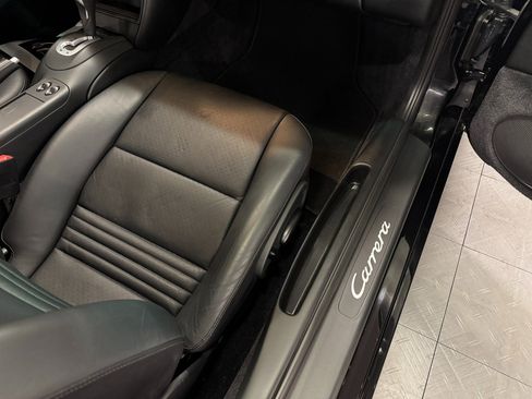 Used 2003 Porsche 911 Carrera image 29
