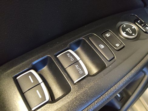 Used 2018 Honda Accord Sport image 27
