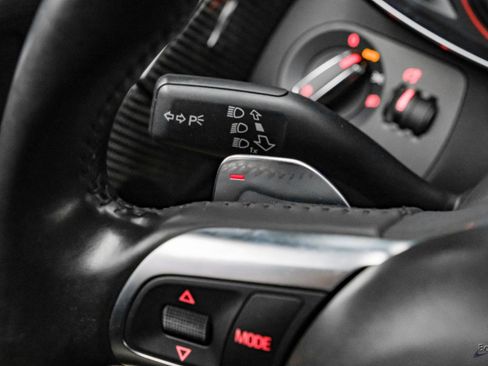 Used 2010 Audi R8 V10 image 56