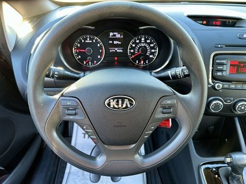 Used 2017 Kia Forte LX image 26