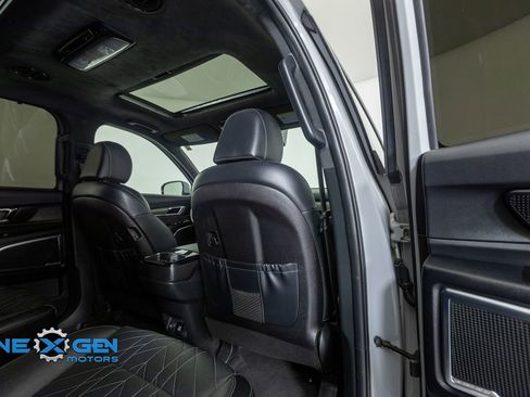 Used 2024 Kia Telluride SX Prestige X-Pro AWD/4WD image 38