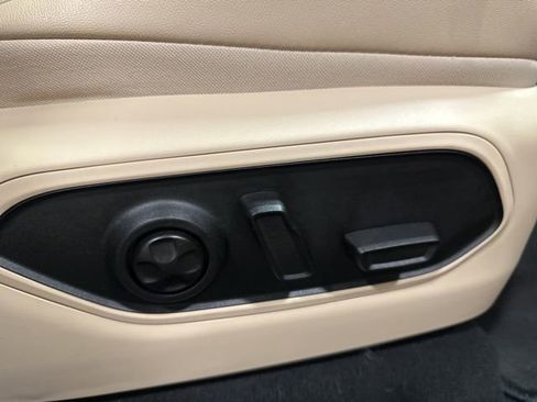 Used 2024 Jeep Grand Cherokee Limited w/ Trailer Tow Package image 13