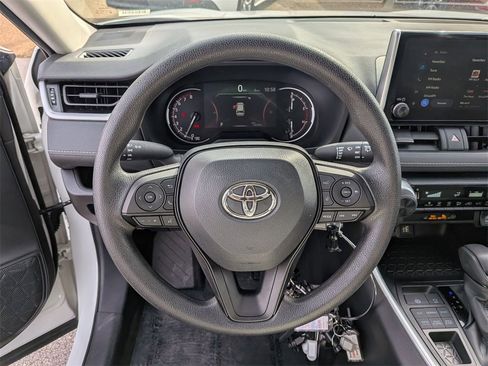 Used 2025 Toyota RAV4 LE image 21