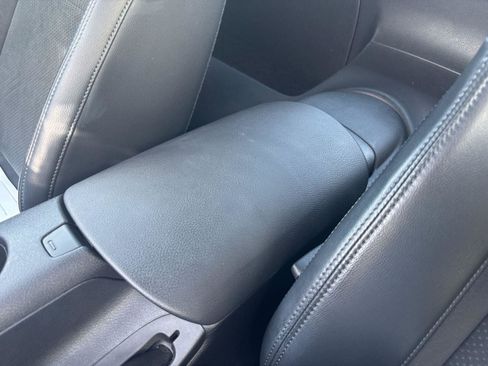 Used 2024 Nissan Z Performance w/ Floor Mat Package RWD image 34