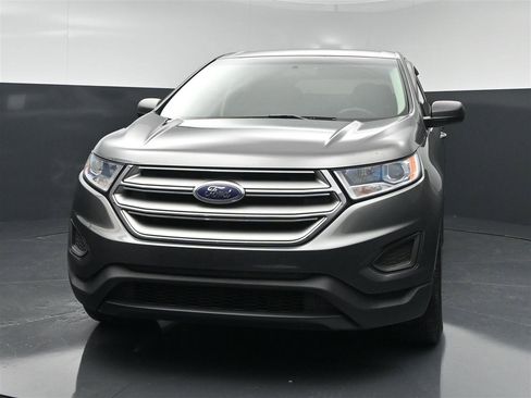 Used 2016 Ford Edge SE AWD/4WD image 2