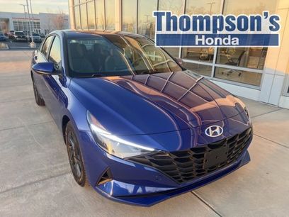 Used 2023 Hyundai Elantra SEL