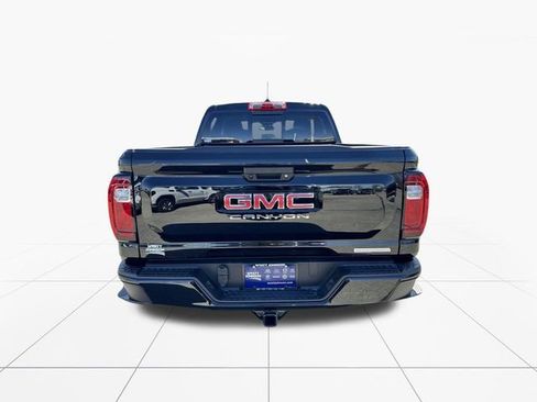 Used 2024 GMC Canyon Elevation w/ Convenience Package RWD image 4