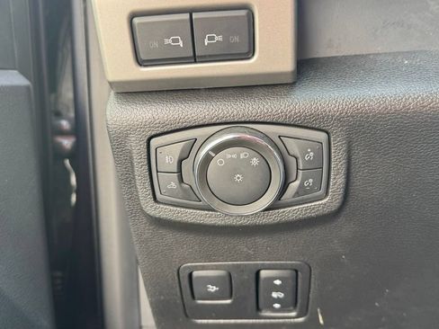 Used 2021 Ford F250 Lariat AWD/4WD image 23