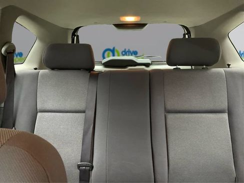 Used 2003 Pontiac Vibe w/ Power Group Value Package FWD image 21