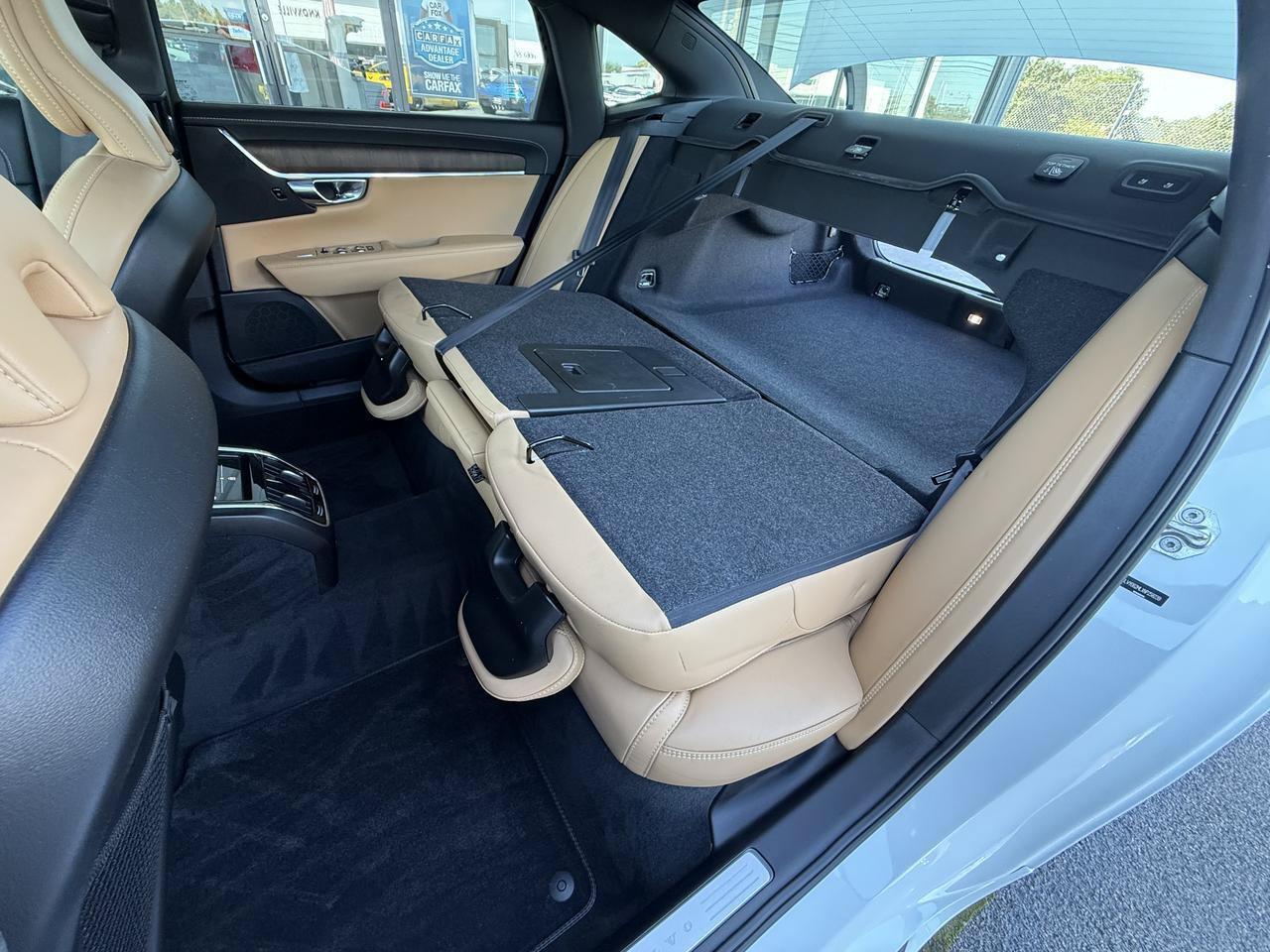 Used 2022 Volvo S90 B6 Inscription w/ Advanced Package AWD/4WD image 54