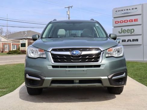 Used 2018 Subaru Forester 2.5i Premium w/ All-Weather Package image 4