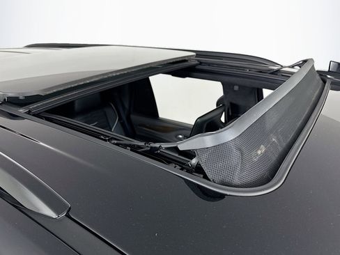 Used 2024 Cadillac Escalade Sport Platinum image 22