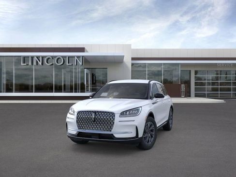 New 2026 Lincoln Corsair Premiere image 2
