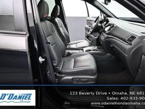 Used 2023 Honda Passport TrailSport image 41