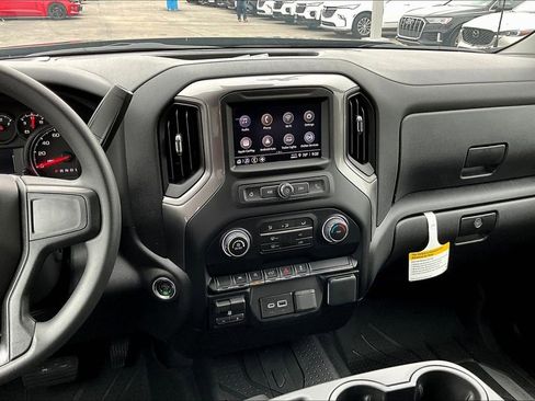 New 2026 Chevrolet Silverado 1500 Custom image 7