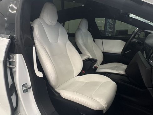Used 2020 Tesla Model S Long Range Plus AWD/4WD image 24