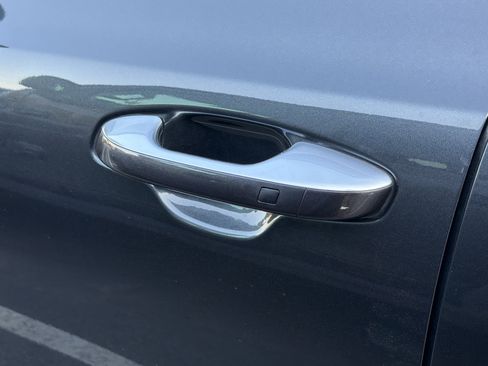 Used 2021 Kia Telluride SX w/ SX Prestige Package image 10