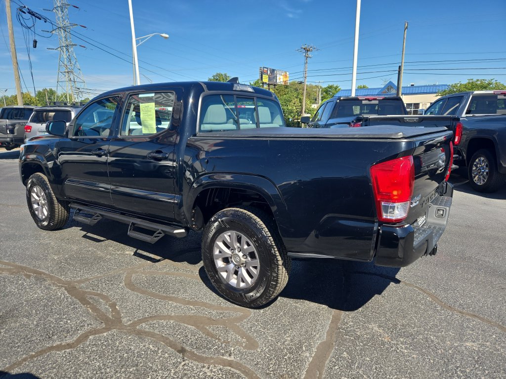 Used 2017 Toyota Tacoma SR w/ Tow Package AWD/4WD image 4