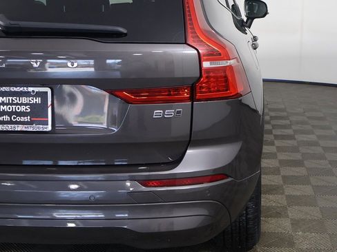 Used 2022 Volvo XC60 B5 Momentum AWD/4WD image 15