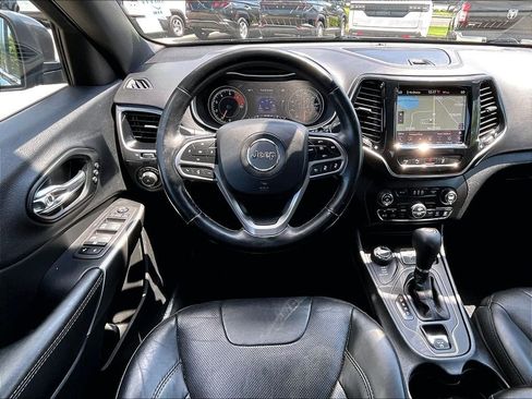 Used 2021 Jeep Cherokee High Altitude AWD/4WD image 17