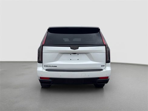 Used 2022 Cadillac Escalade ESV Sport Platinum w/ LPO, ONYX Package image 5