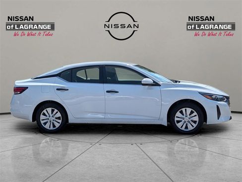 New 2025 Nissan Sentra S image 4