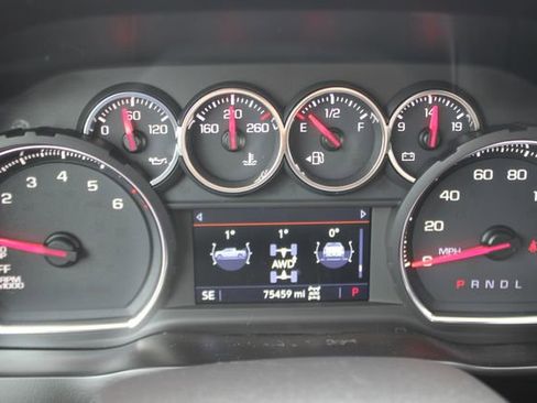Used 2019 Chevrolet Silverado 1500 RST AWD/4WD image 15