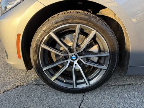 Used 2022 BMW 430i xDrive 430i xDrive AWD 2dr Coupe w/ Premium Package 2 image 11