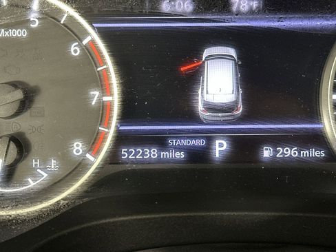 Used 2023 Nissan Rogue SV FWD image 15