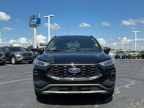 Used 2025 Ford Escape ST-Line FWD image 8
