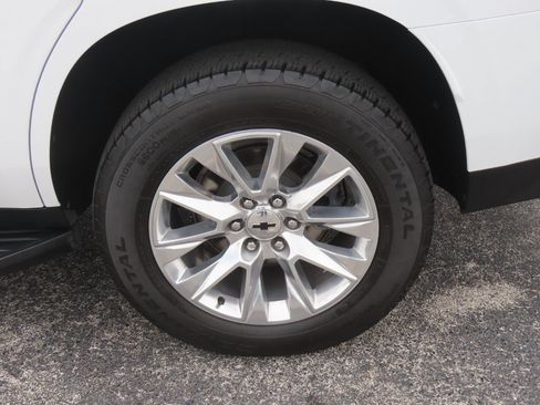 Used 2023 Chevrolet Tahoe Premier RWD image 18